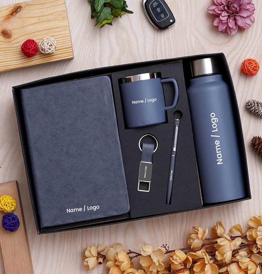 Service Provider of Corporate Gift Employee Set Printing Services in New Delhi, Delhi, India